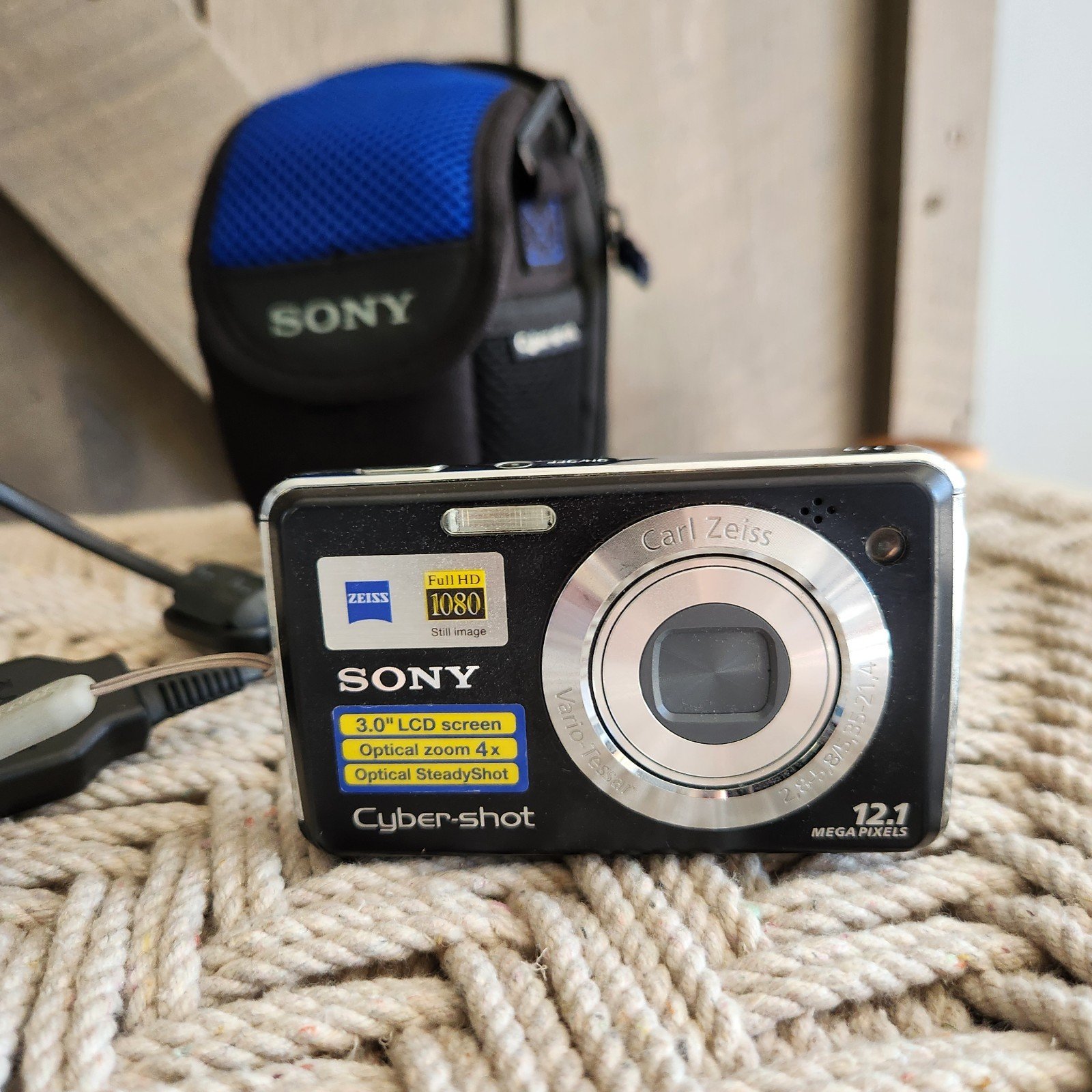 Sony Black Cyber-shot Digital Camera DSC W210