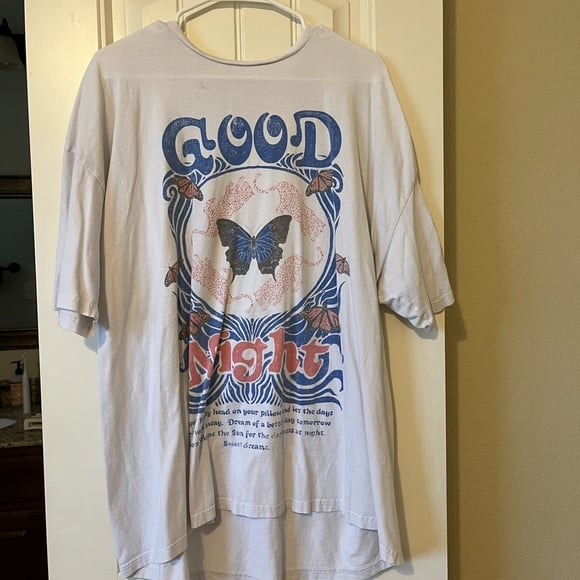 Urban Outfitters oversized tee