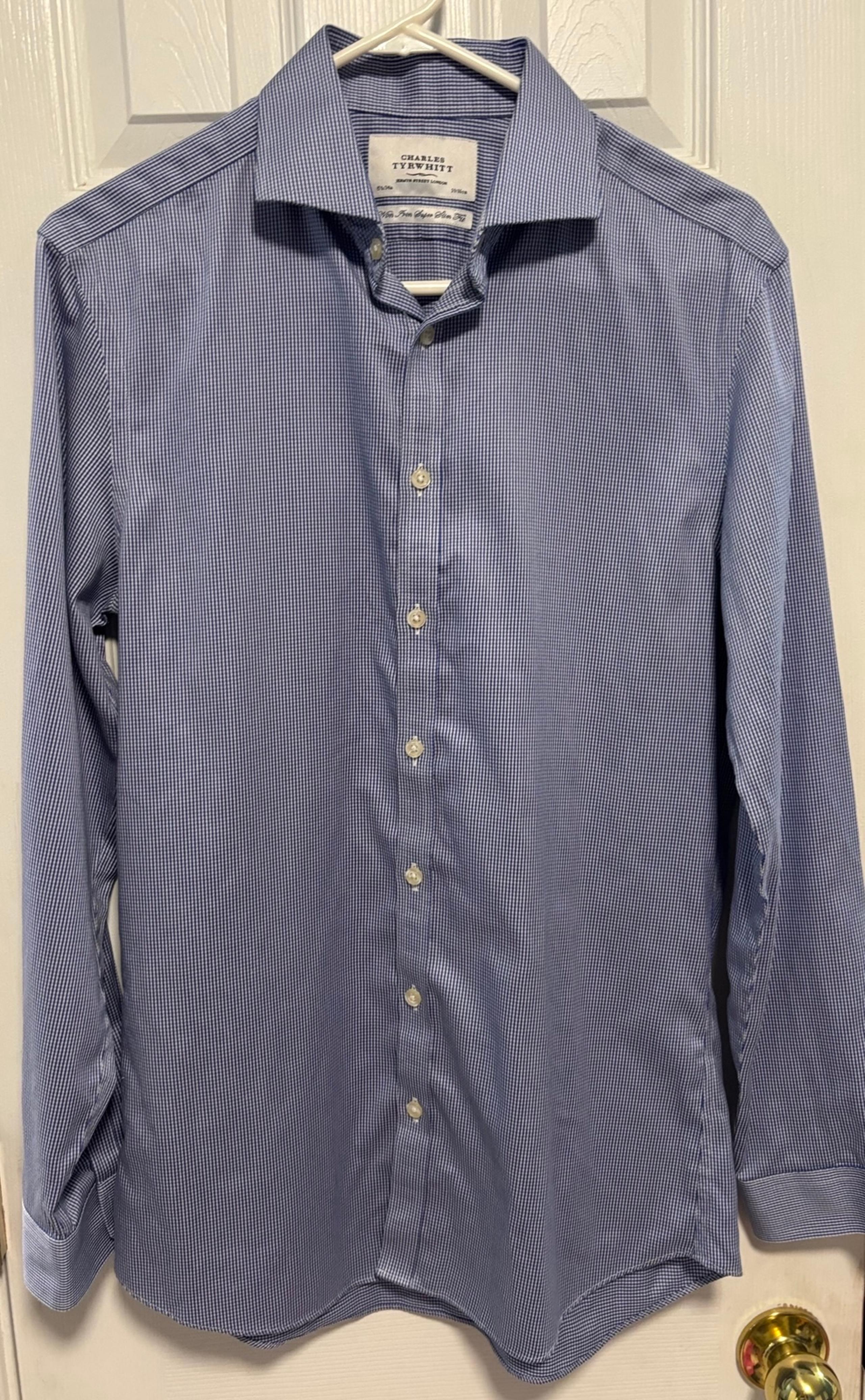 Charles Tyrwhitt Men's Shirt Blue Ck, Slim Fit, Non-Iron, Button-Up 15 1/2 / 34