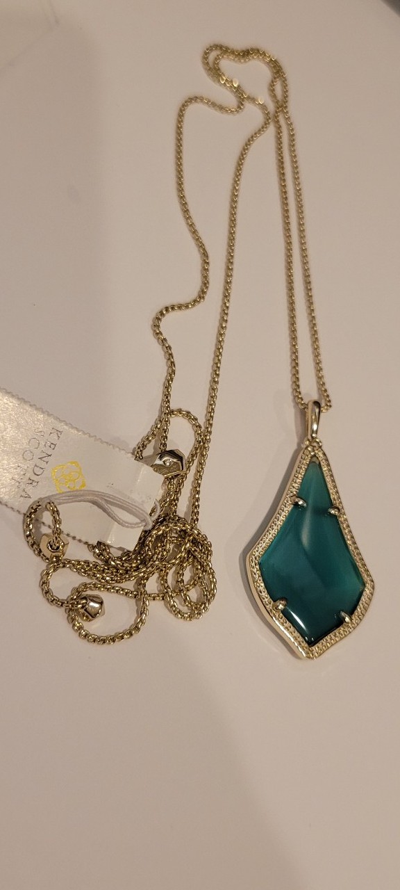 NWT KENDRA SCOTT EMERALD NECKLACE GOLD LONG ADJUSTABLE NECKLACE