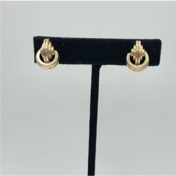 Vintage gold inside out knot screwback earrings