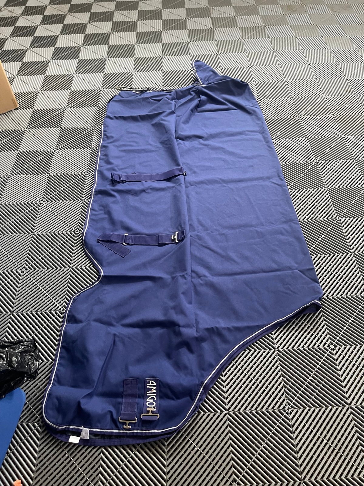 Used Amigo horse turnout sheet - size 81 inches