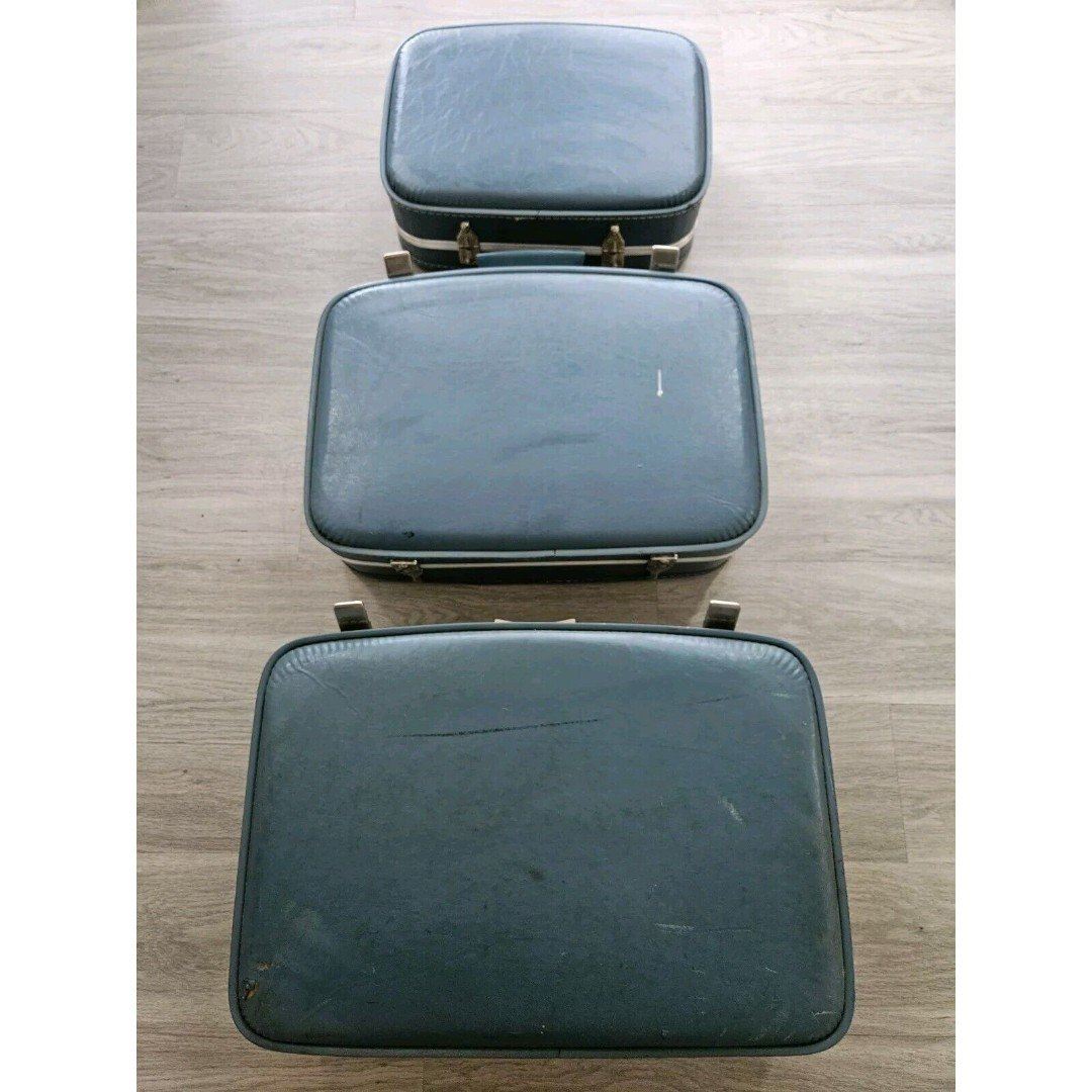 60s U.S. Case Luggages, Three Very Old Hard Case Baggages (3), No Key Available