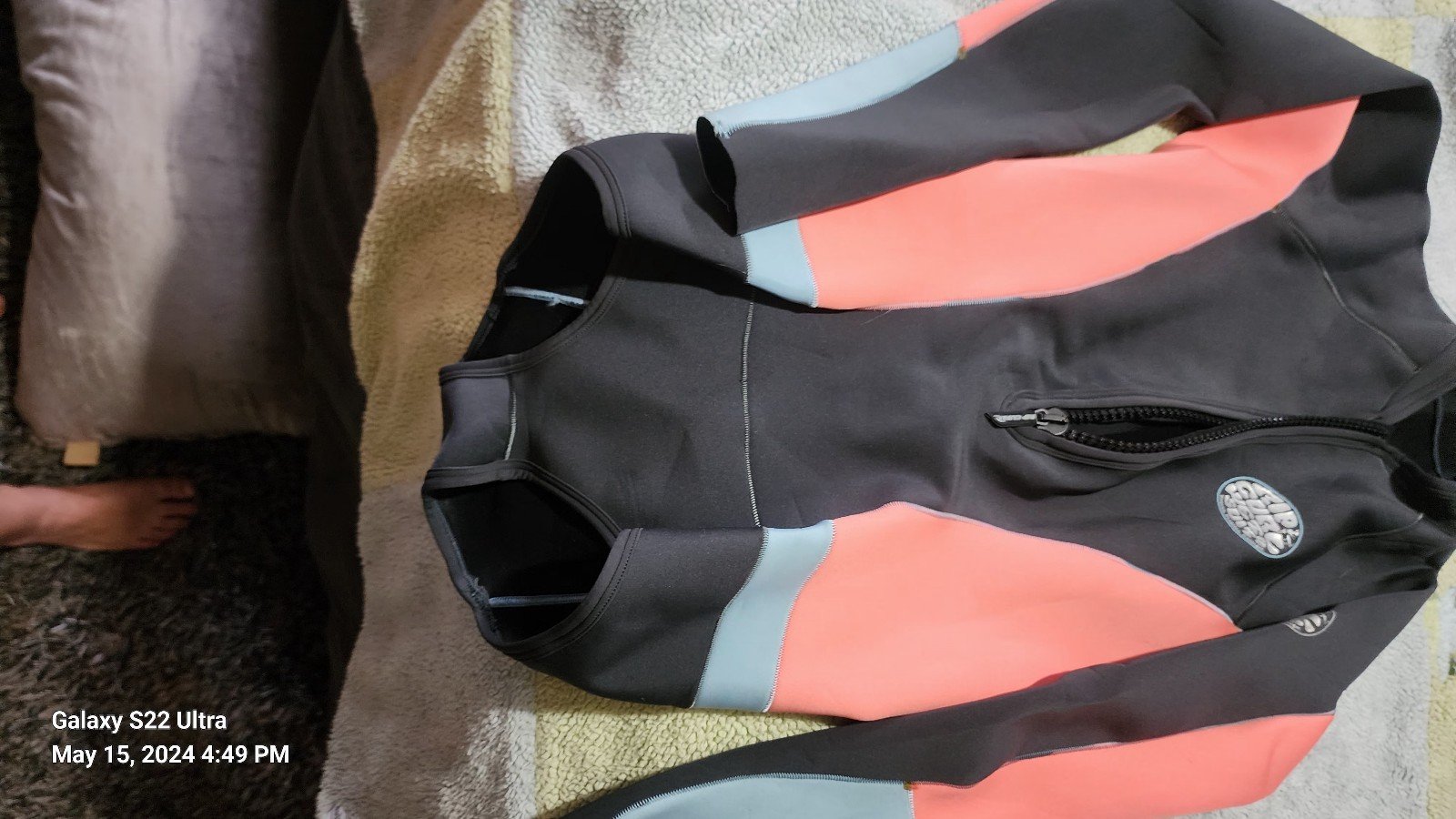 Rip curl wetsuit small