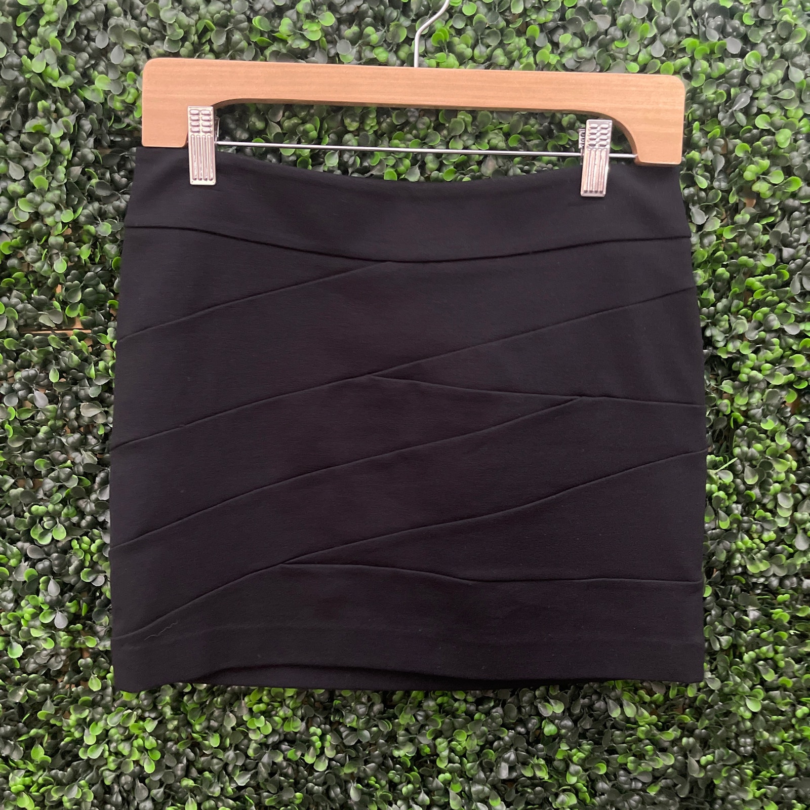 NWT Express, Black Mini Skirt, Women’s Size 2