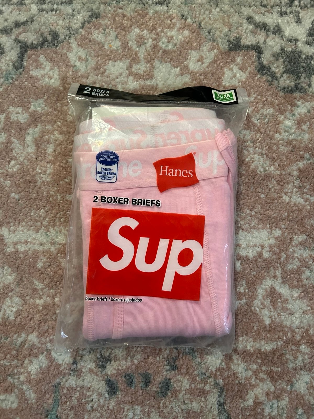 Supreme Hanes Boxer Briefs Pink