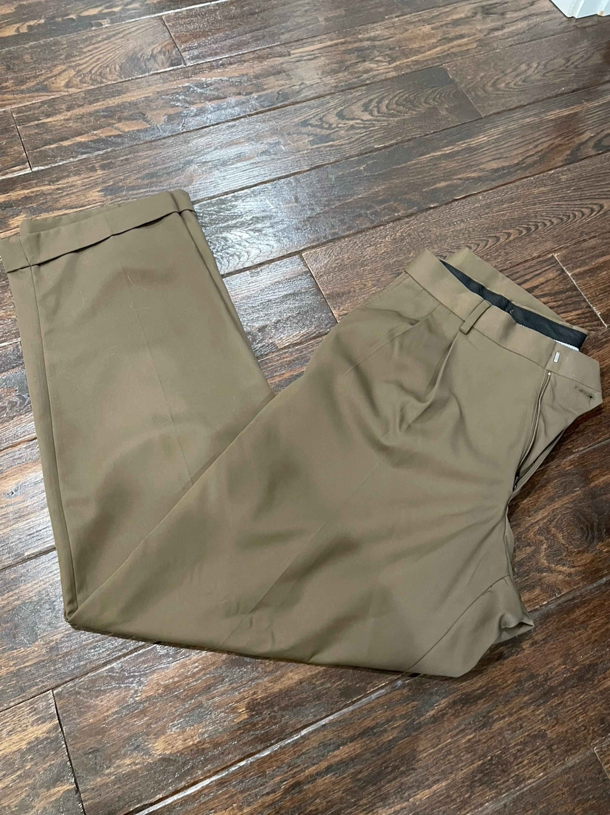 Men's Brown Dress Pants Haggar classic fit 34x32