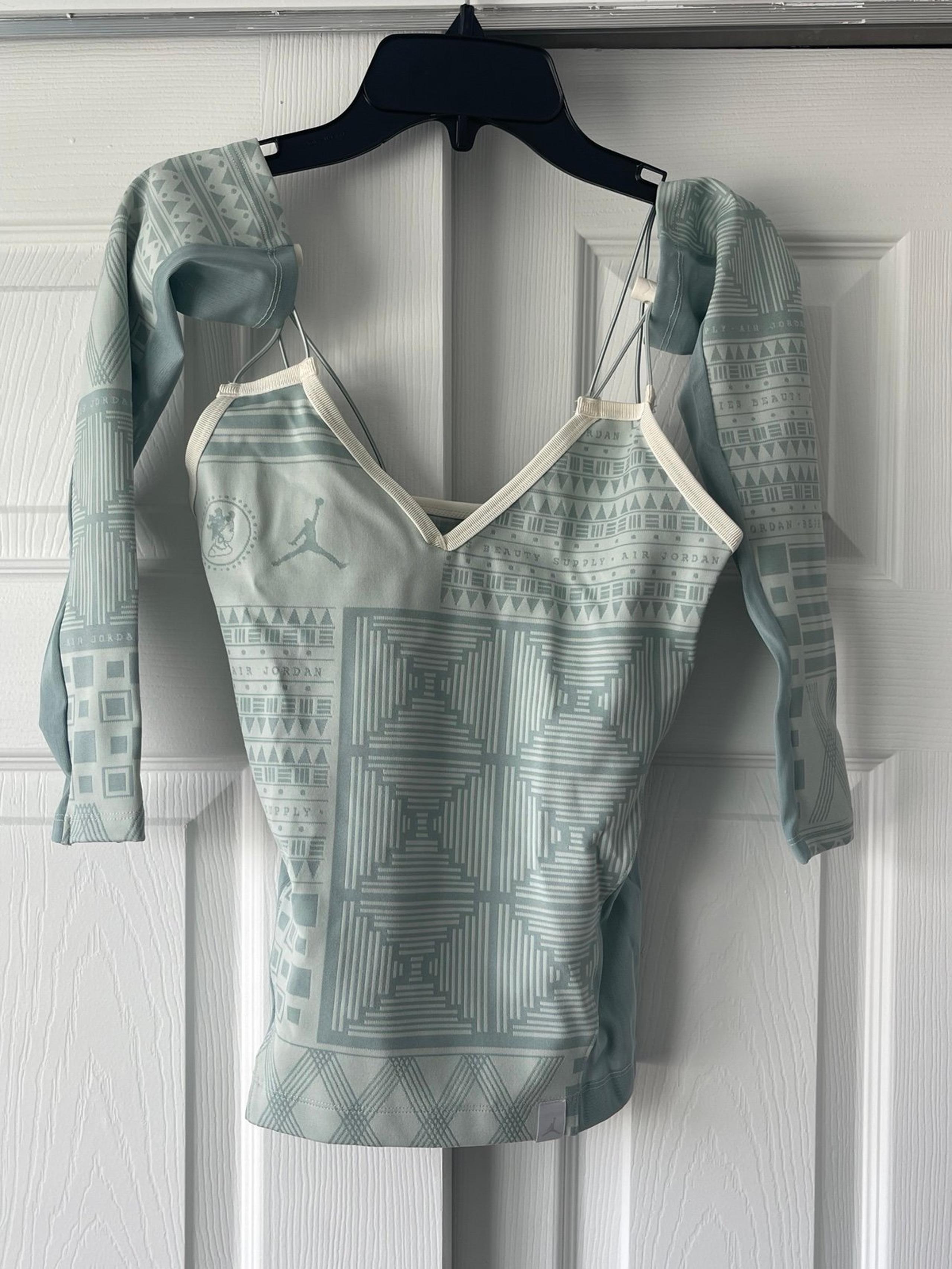 Jordan Brand x Bephies Beauty Supply Women’s Tank Top Dusty Sage