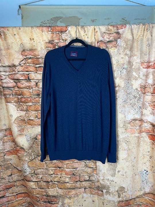 UNTUCKit Long Sleeve V Neck Size 3XL