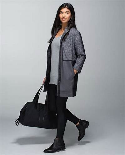 Lululemon Cocoon Car Coat size small