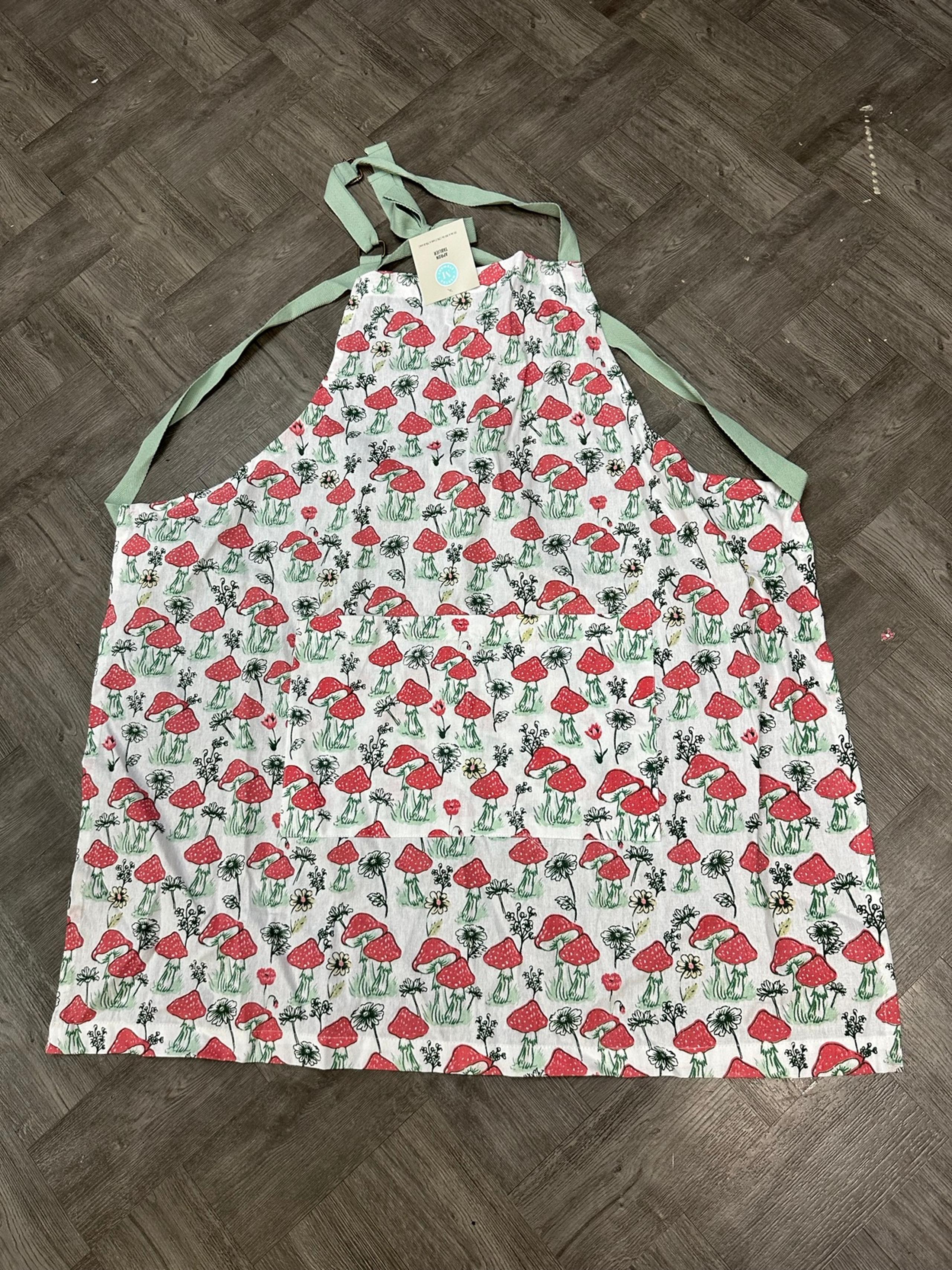 Martha Stewart Toadstool Mushroom Apron