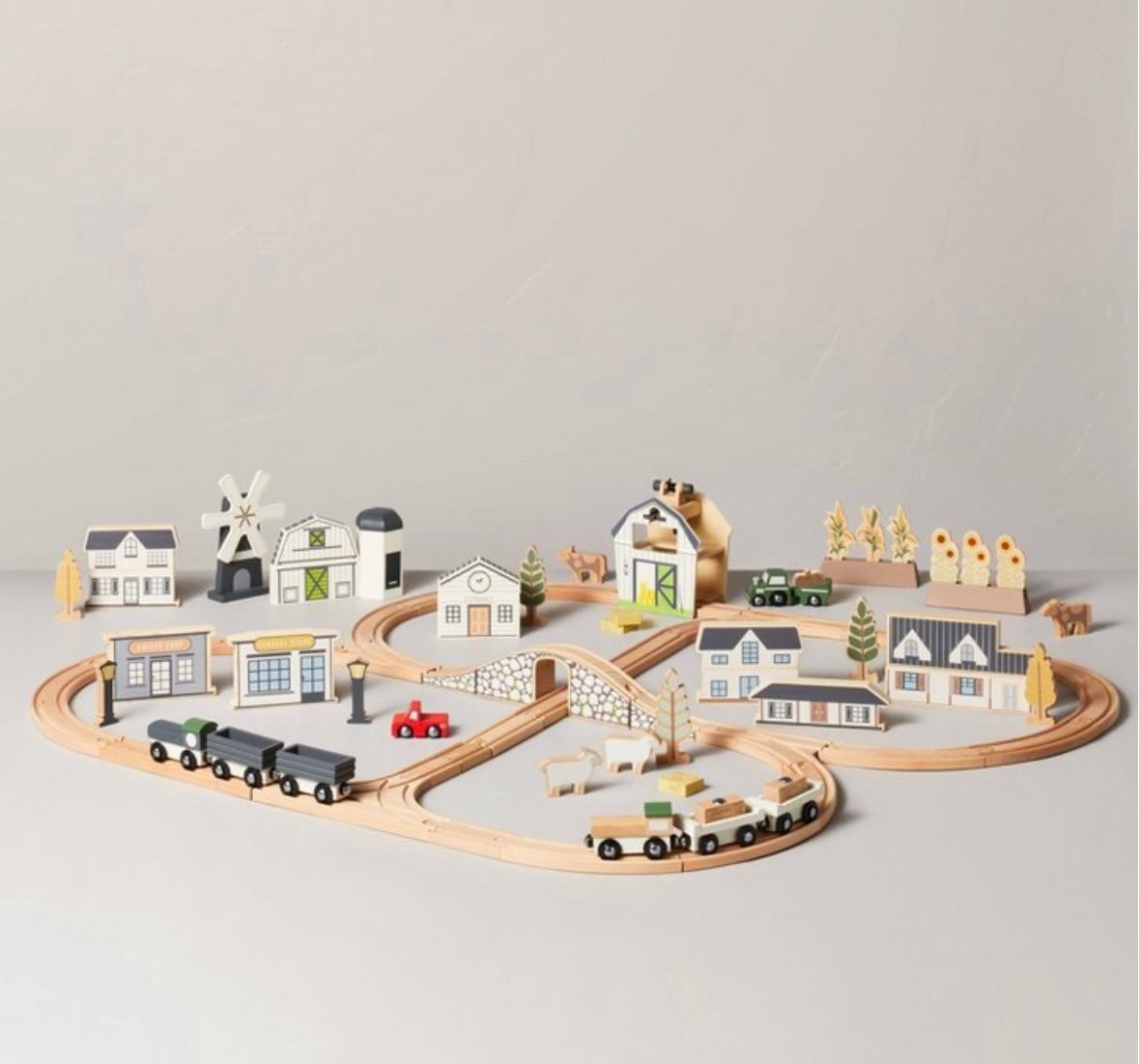 Toy Train Set 84 Pieces - Hearth and Hand with Magnolia