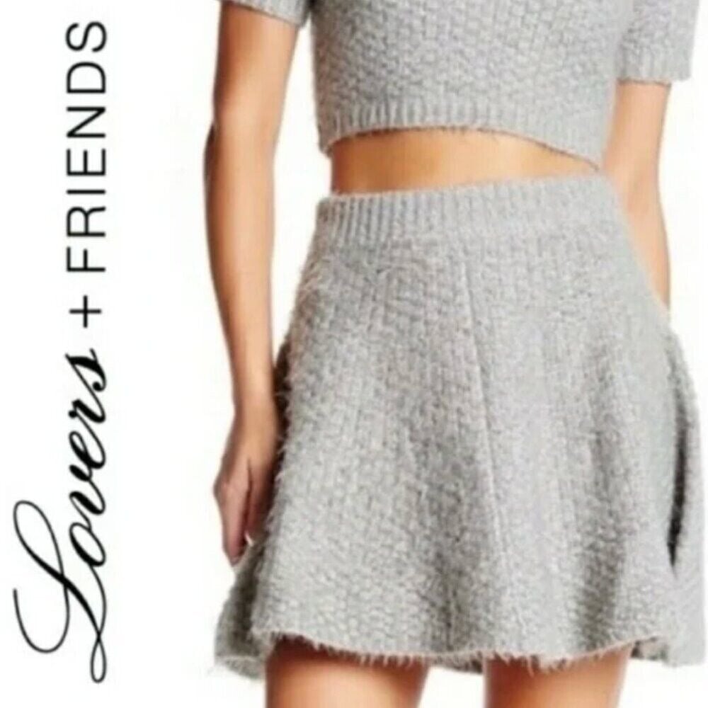 Lovers + Friends Aspen Chic Be Flirty Mini Skirt Women's S Gray Eyelash Knit