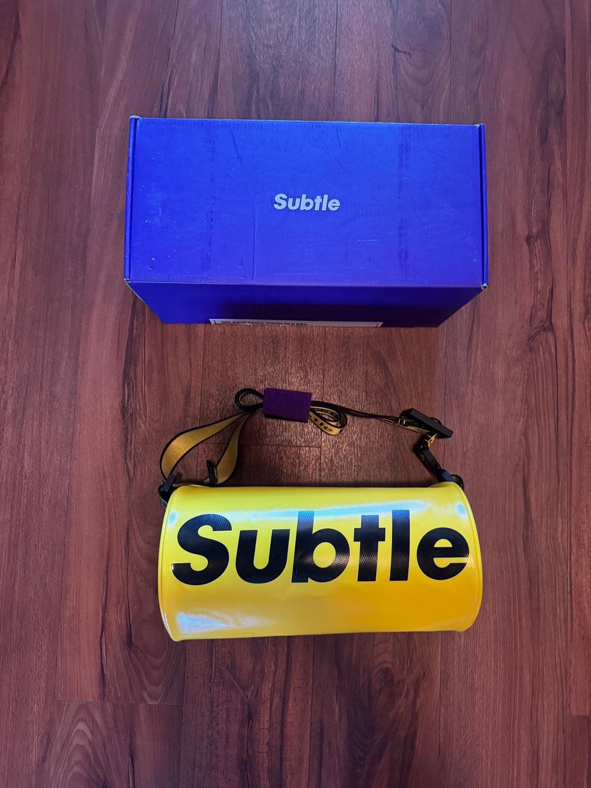 Subtle Brand Tote bag
