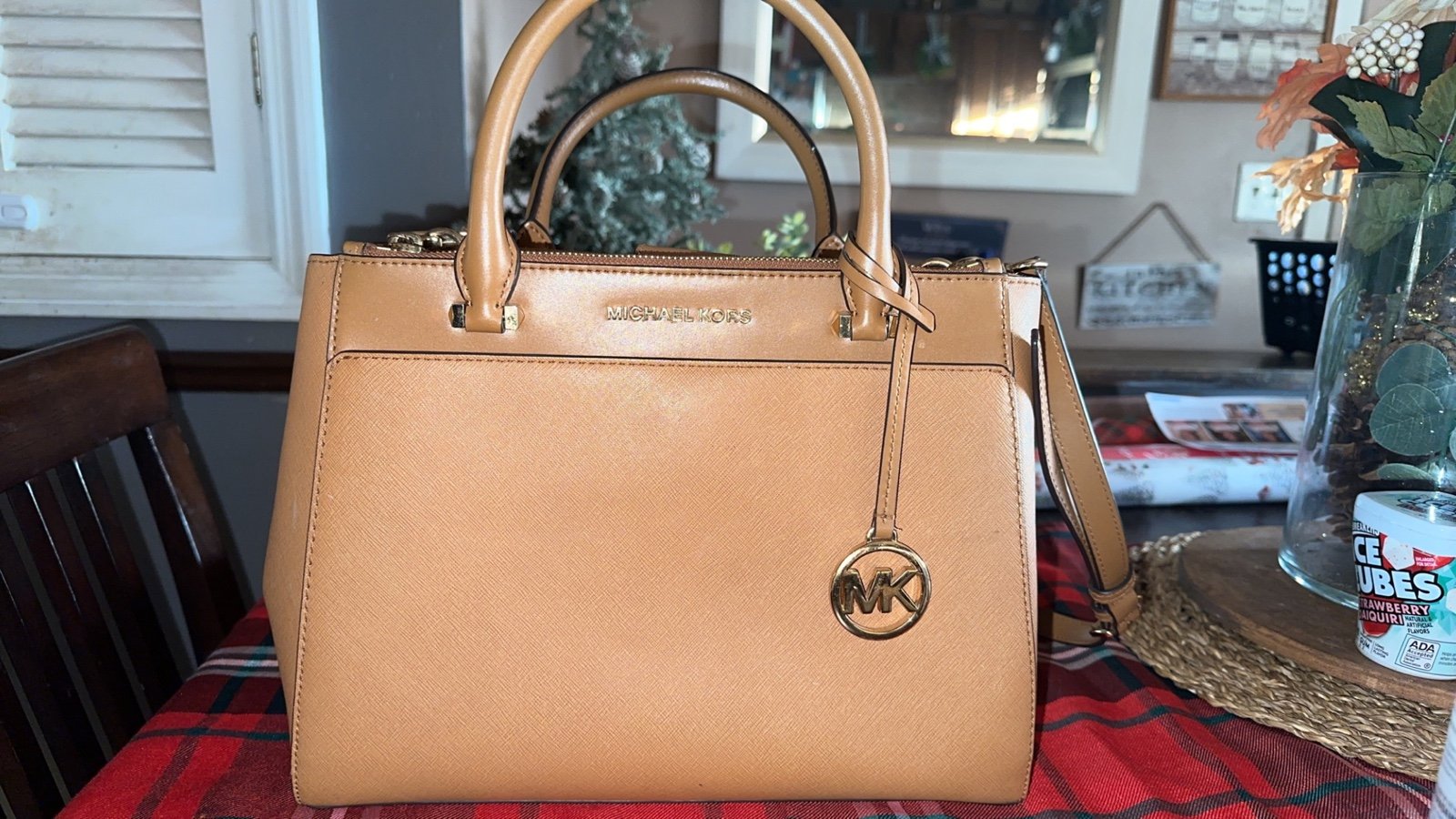 MK purse