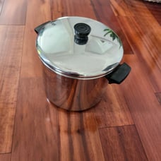 Revere Ware 8 Quart stock pot with lid stainless steel bottom