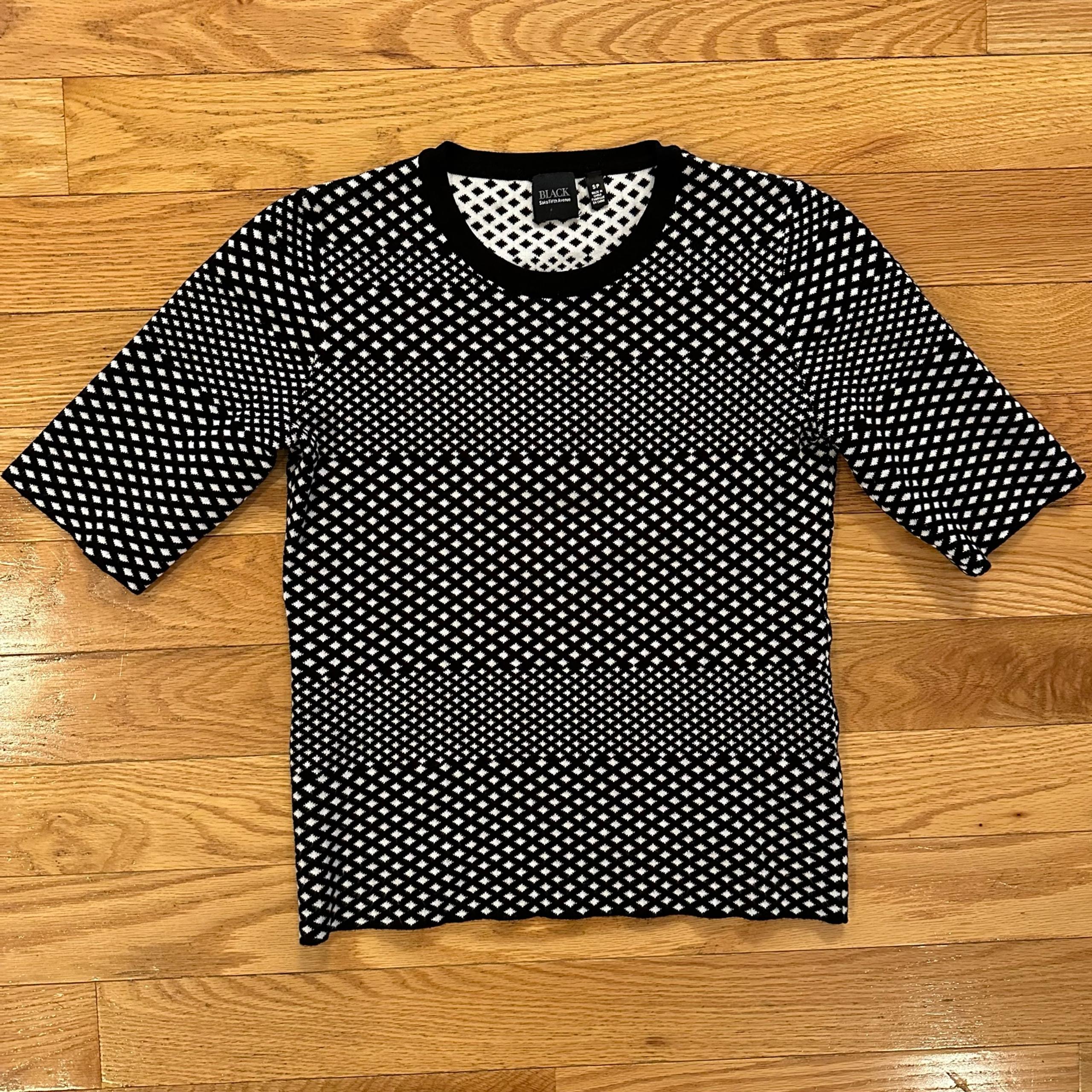 Saks Fifth Avenue Black White Diamond Short Sleeve Sweater Top Sz S