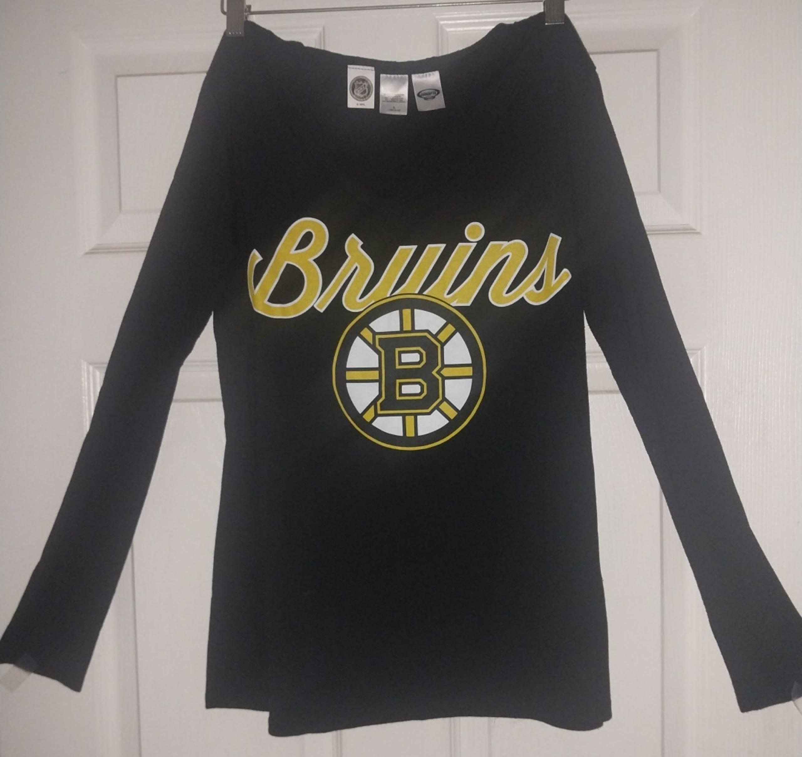 Boston Bruins long-sleeved shirt