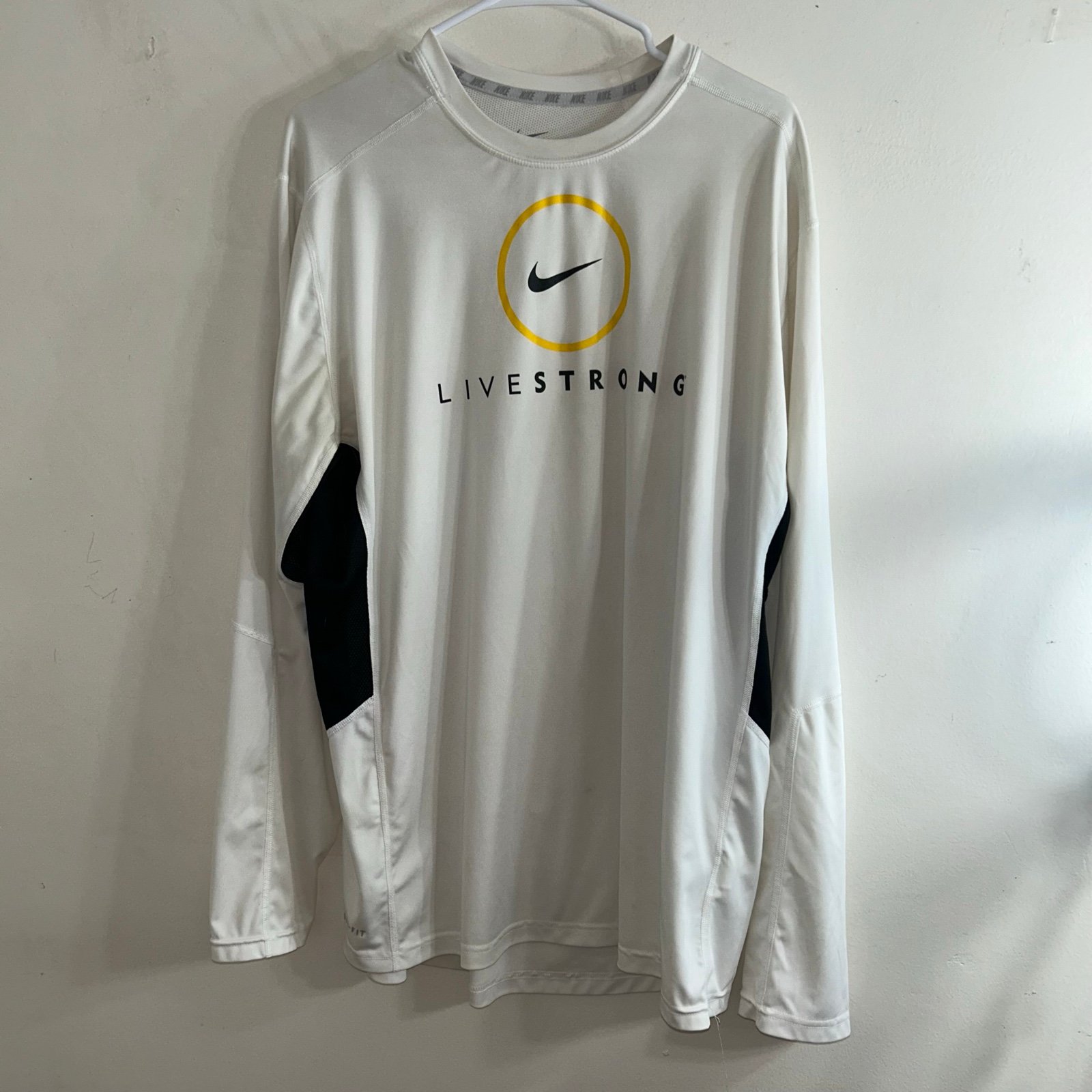 Vtg Retro Y2K Nike Livestrong Lance Armstrong Dri Fit Long Sleeve White Size XL