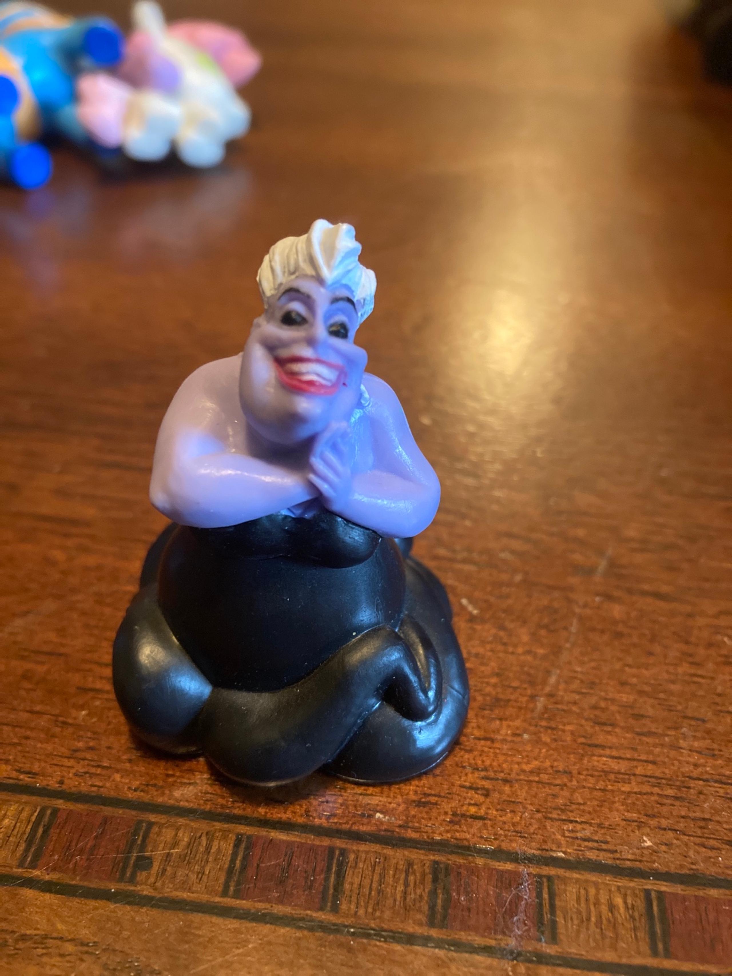 URSULA THE LITTLE MERMAID DISNEY 2” ACTION FIGURE SOLID PVC TOY