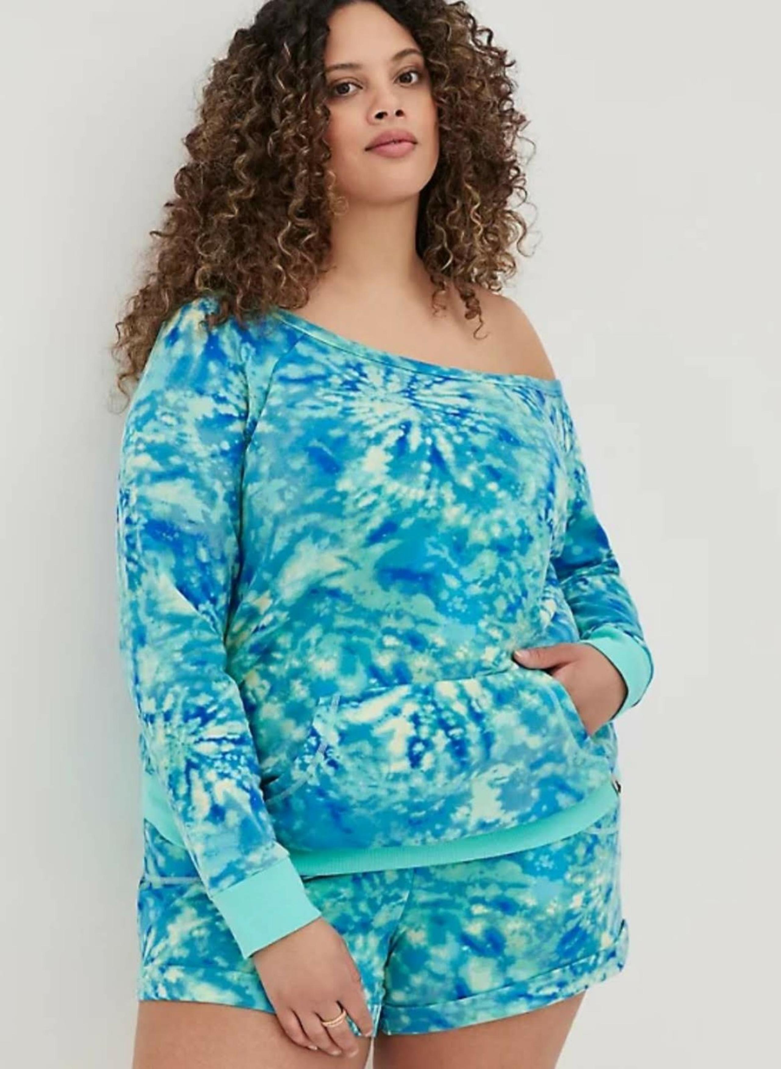 TORRID ACTIVE SET WOMEN’S OFF SHOULDER SWEATSHIRT AND SHORTS EVERYDAY FLEECE