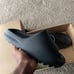 Yeezy slides Onyx
