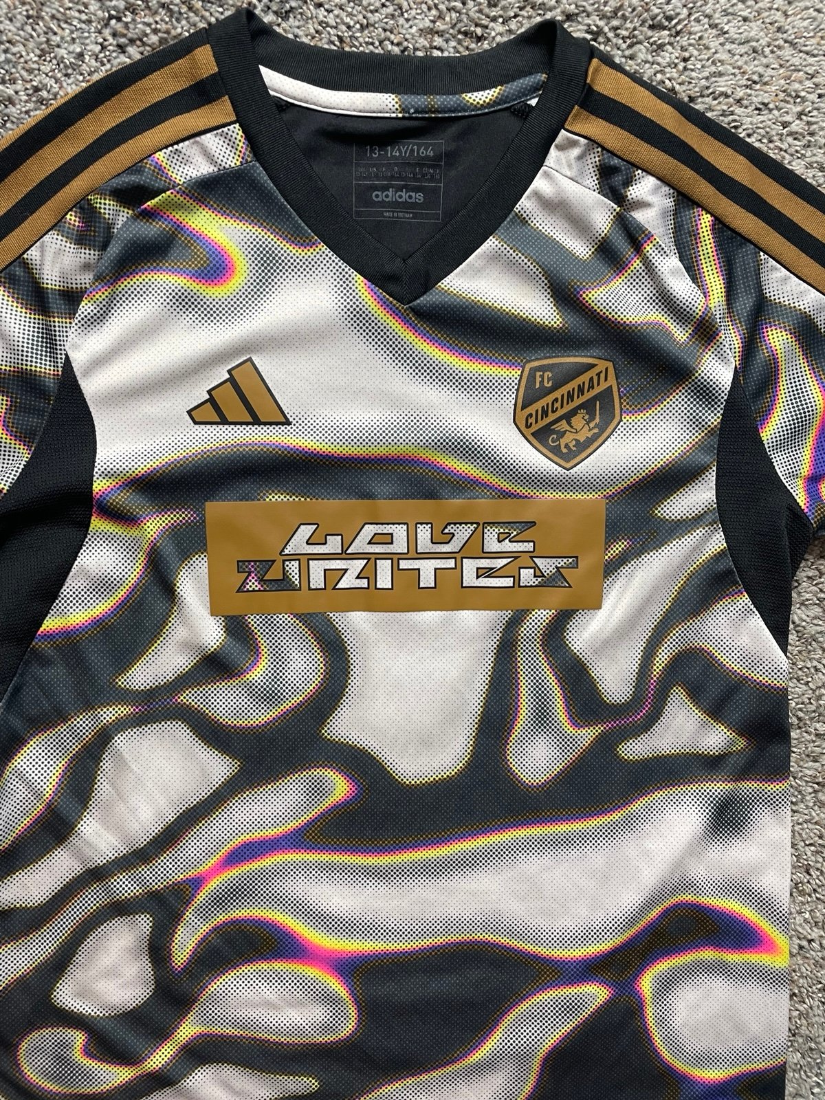 FC Cincinati 13-14Y/164 Soccer Jersey Adidas Love Unites Trio Pride AOP Design