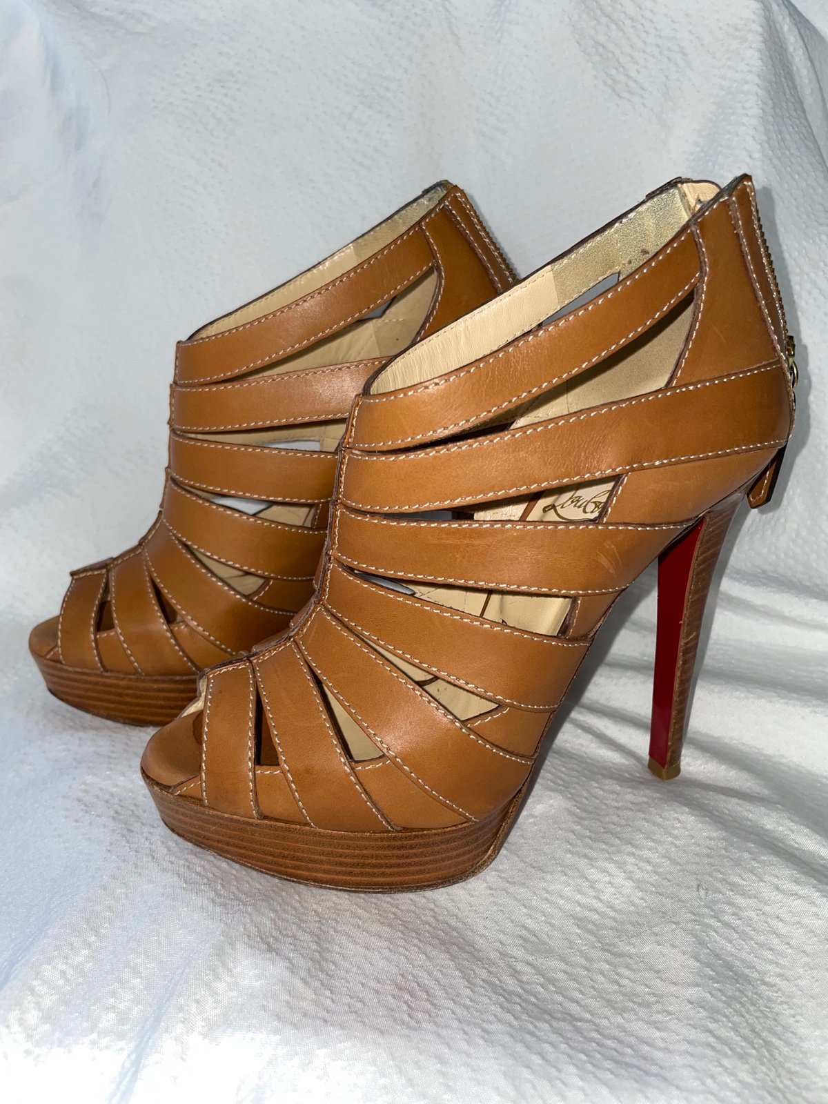 Christian Louboutin Pique Cire 140 Beige brown ankle strap booties 35.5 (US 5)
