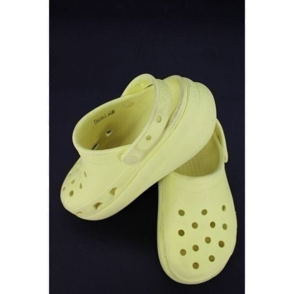 CROCS CLASSIC CRUSH CLOG iconic crocs wedge comfort in yellow Youth 3 Girls