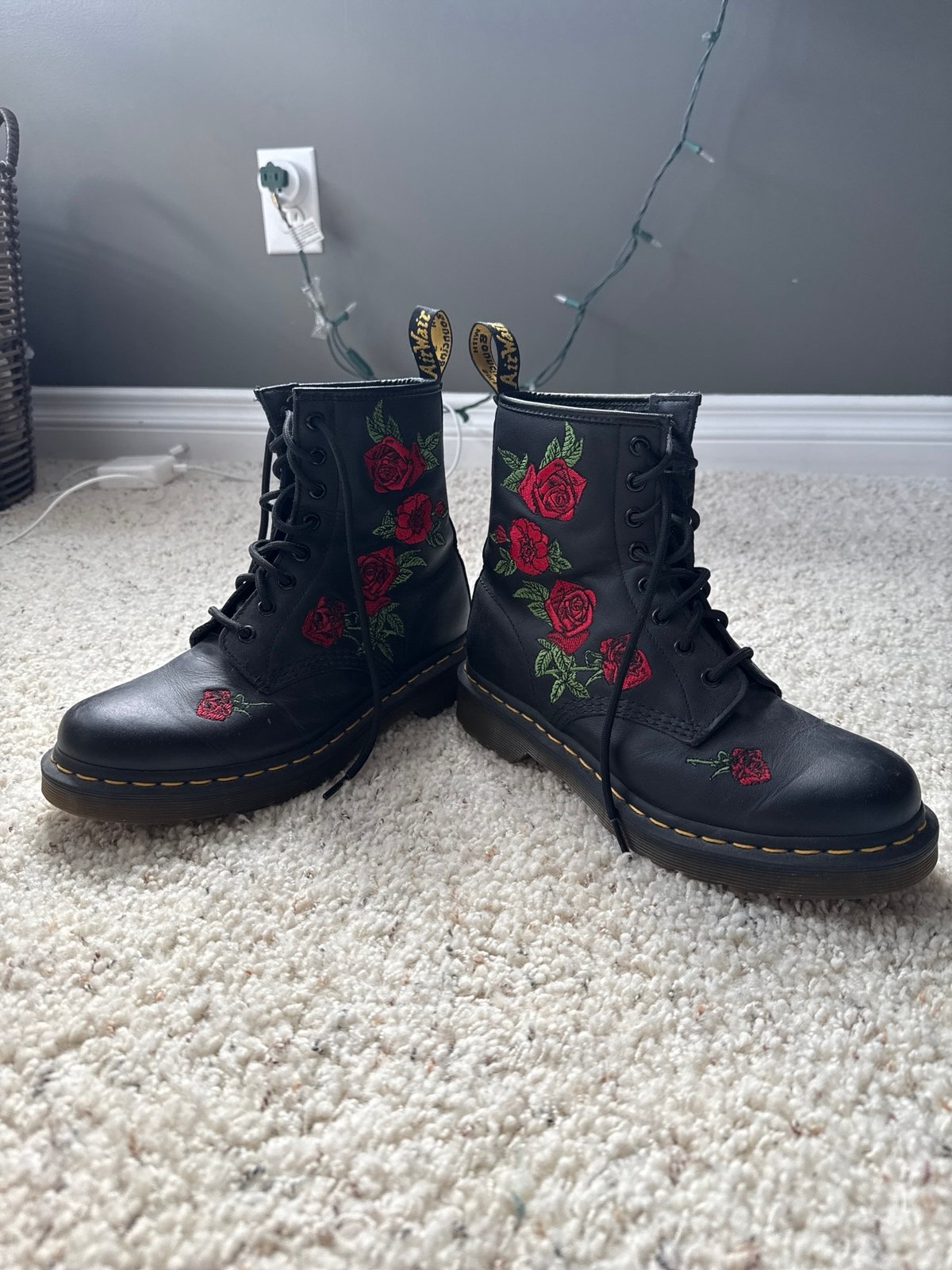 Leather Rose Edition Dr Martins