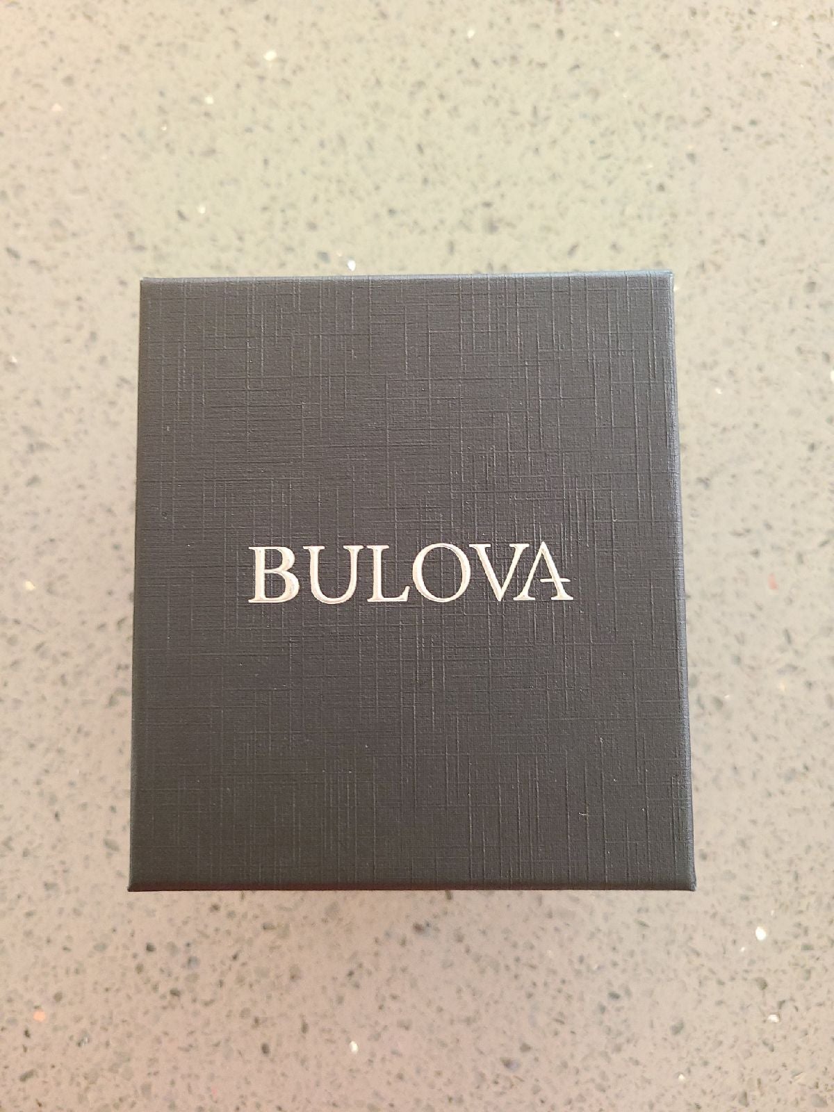 Bulova classic leather ladies watch 96t5