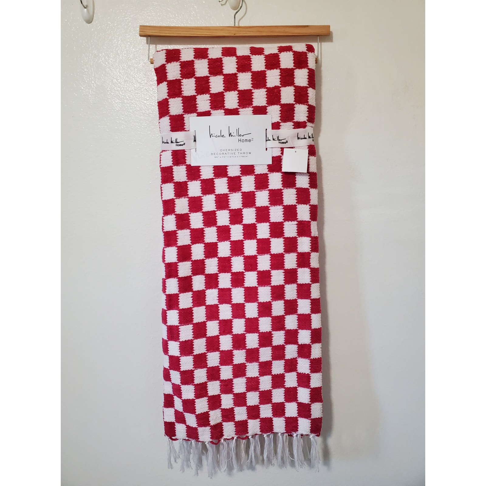 Nicole Miller Home Chenille Throw Blanket Pink White Checkered Fringe 50x70 New
