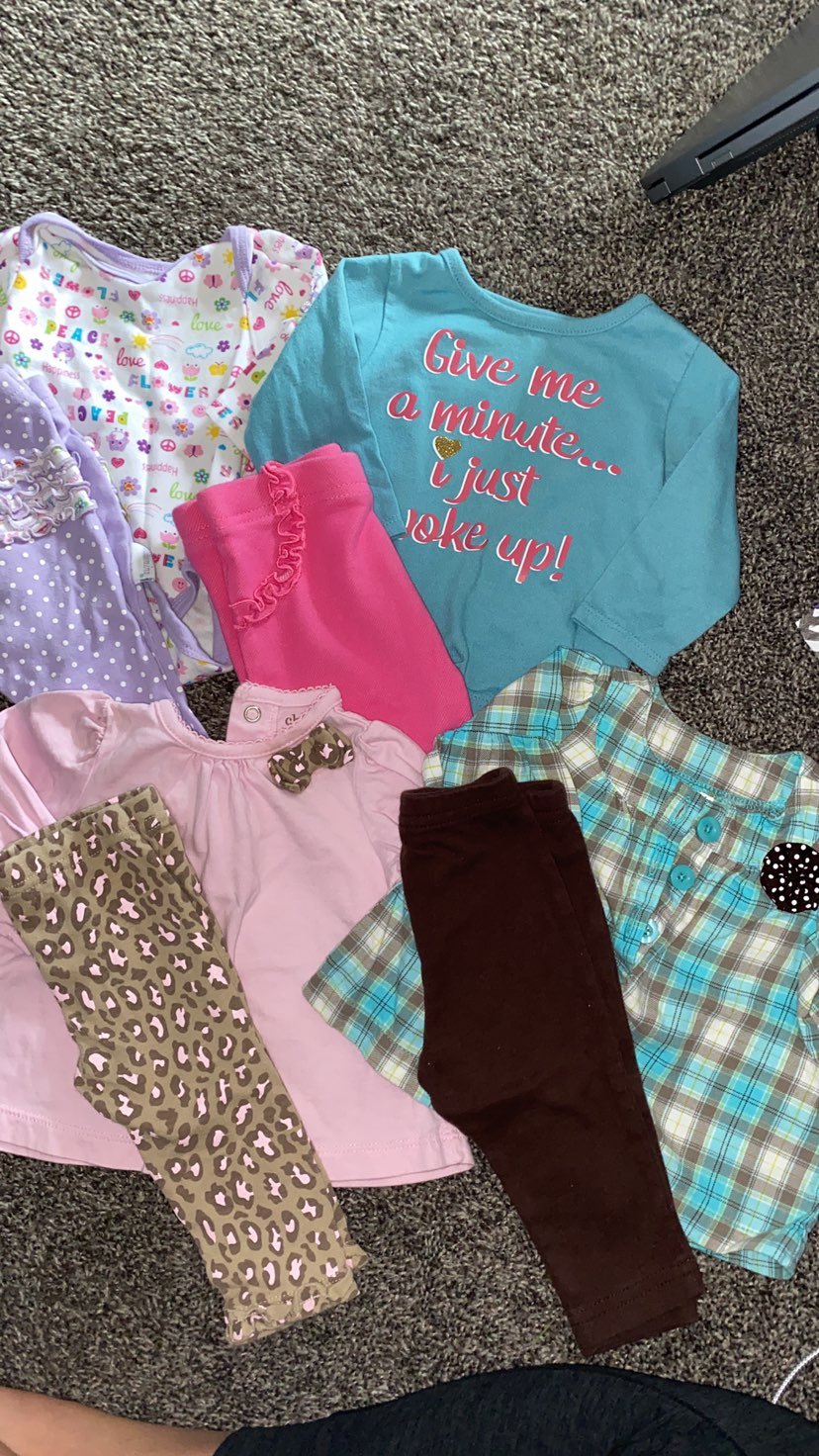 Baby girl lot of clothes