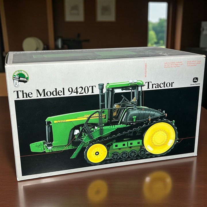 Ertl Precision Series 2 John Deere 9420T 1/32nd Scale Tractor NEW In Box NRFB