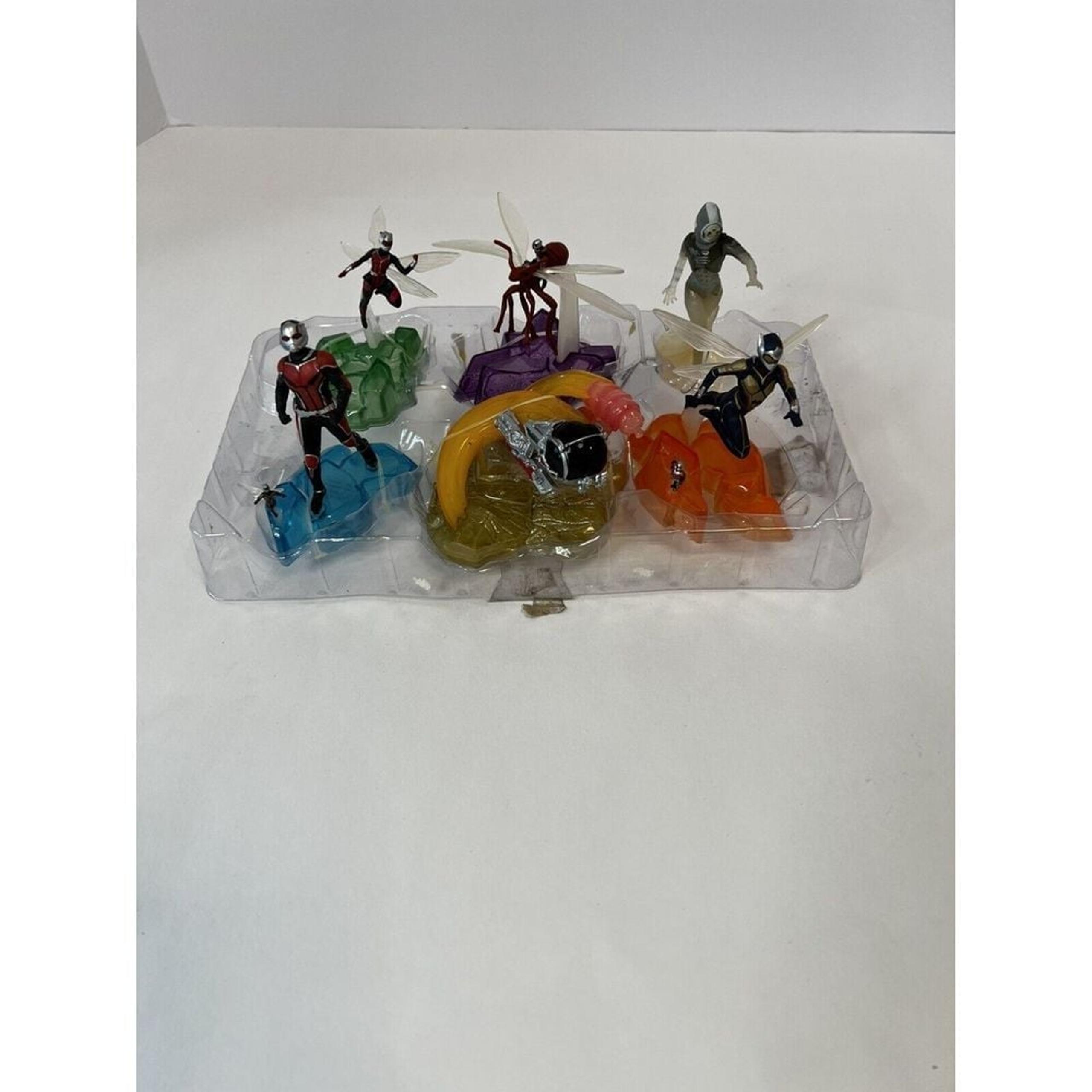 Ant-man and the wasp disney marvel figurine set 3" toys