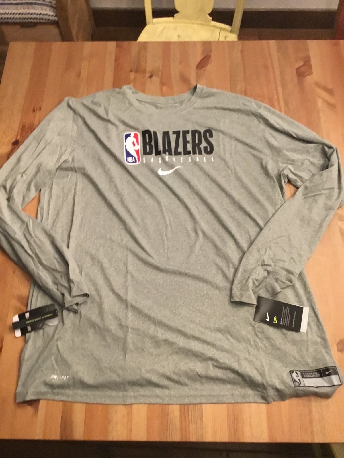 NWT 3XLT Portland Trail Blazers Nike Essential Practice Legend dri-fit LS tee