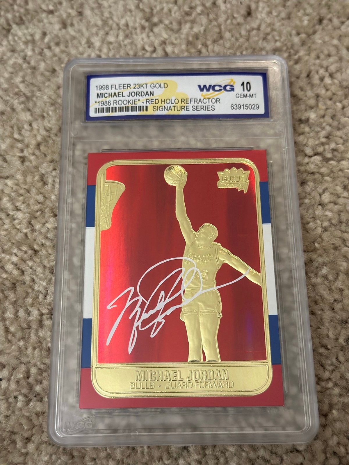 Michael Jordan 1998 Fleer 23K Red Holo Refractor Rookie w Signature GEM 10