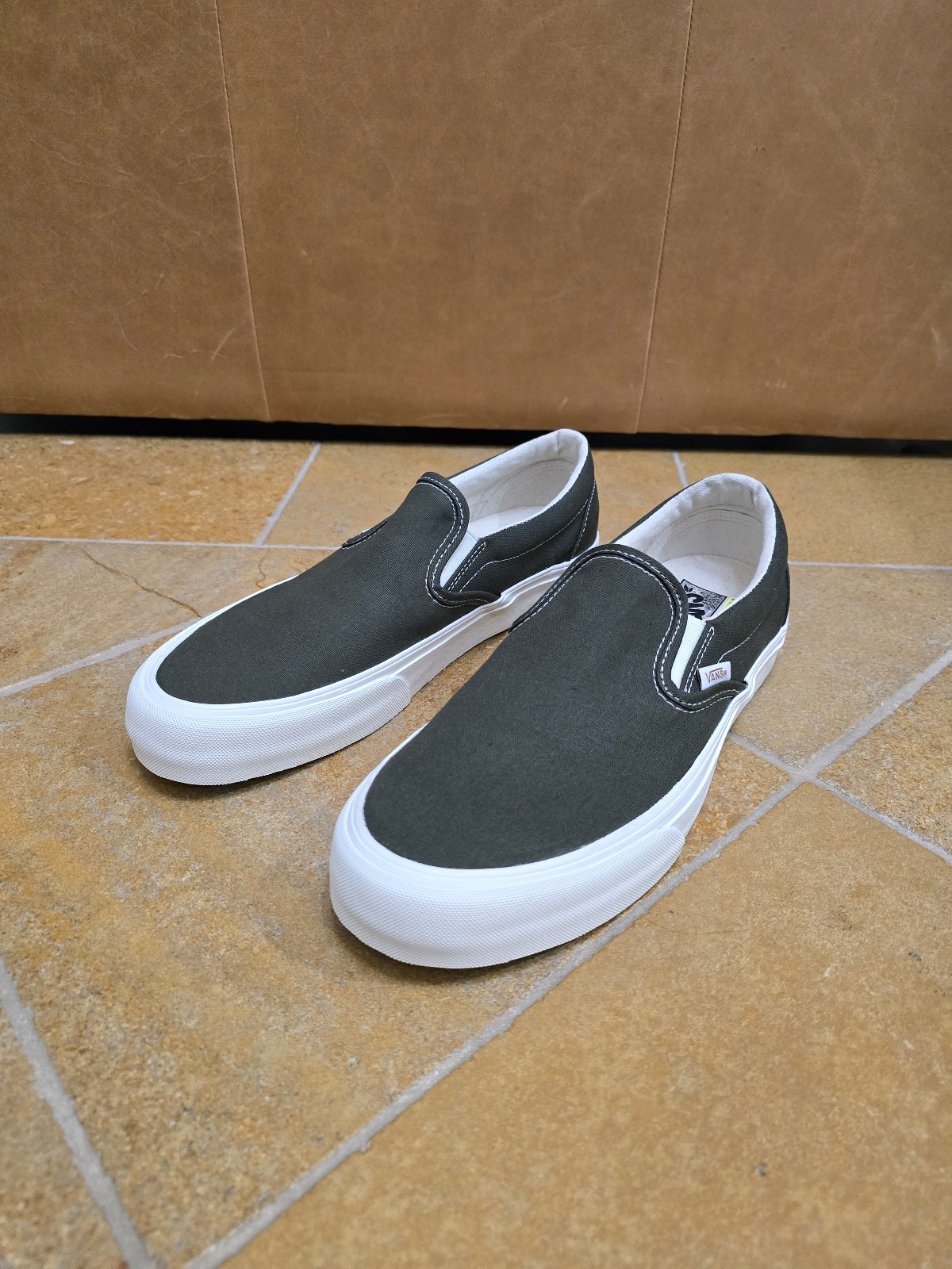 Vans Classic Slip-On VR3 Cush Green Grape Leaf Low Top Shoes Sneakers Sk8 Skate
