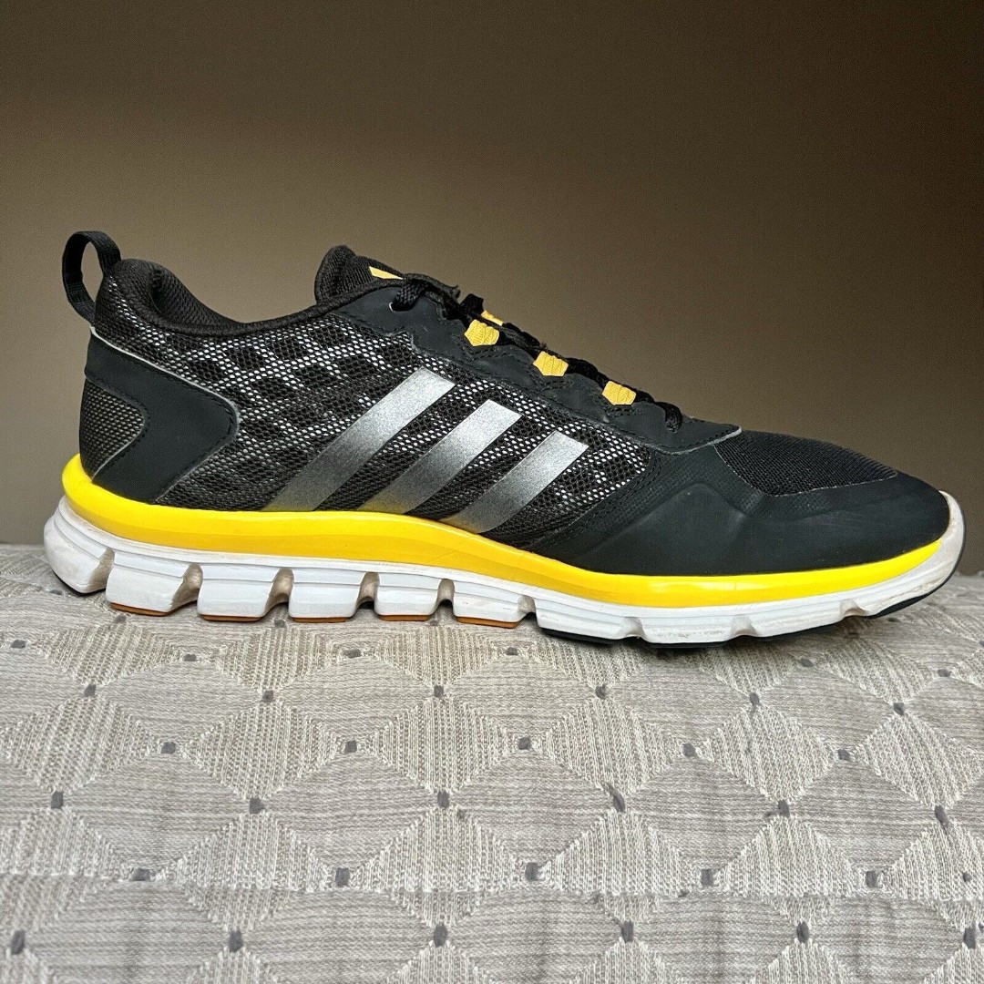 Adidas D70018 Black & Yellow Trainer Running Sneaker Athletic Shoes Men’s 10.5