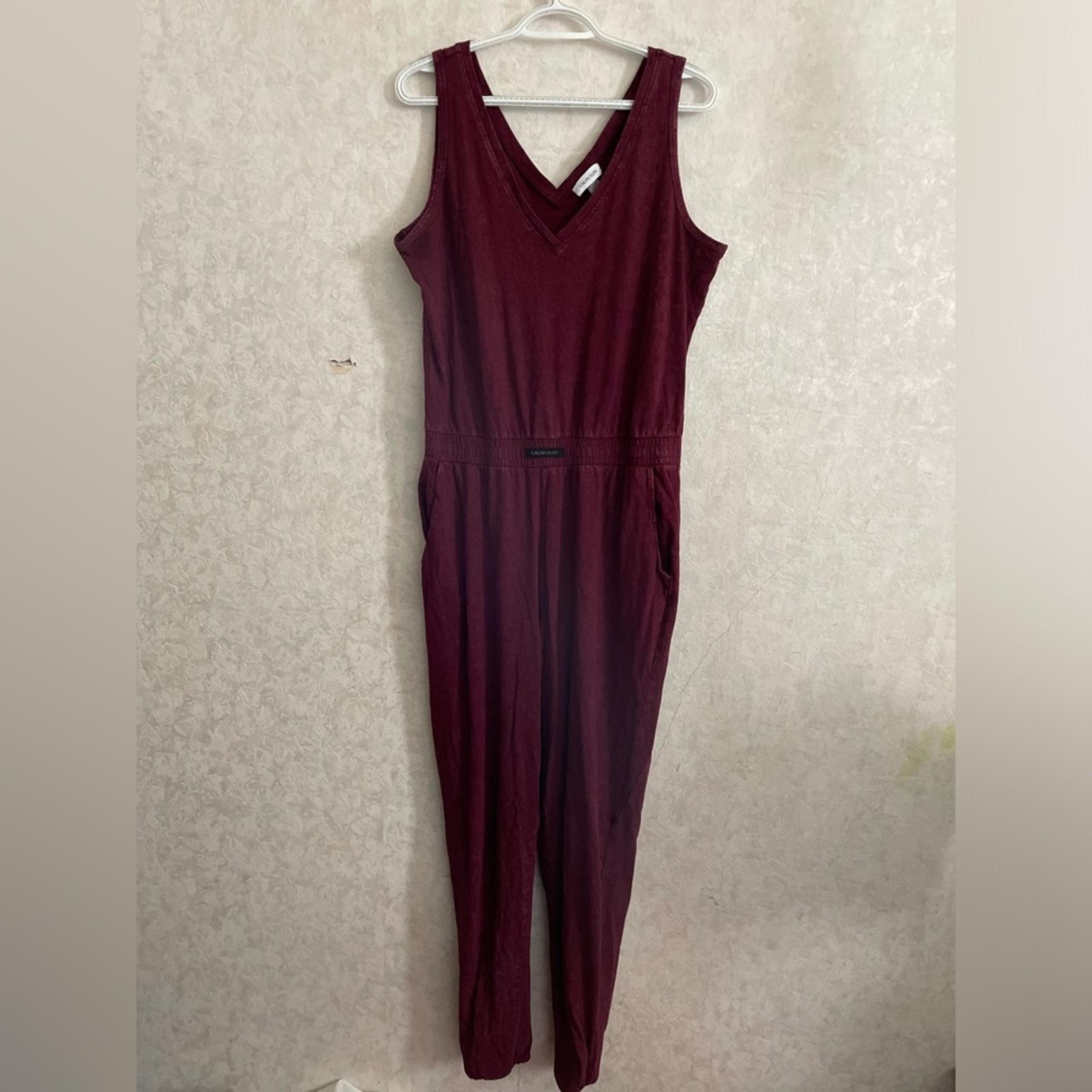 Calvin Klein women's extra large sleeveless jumpsuit