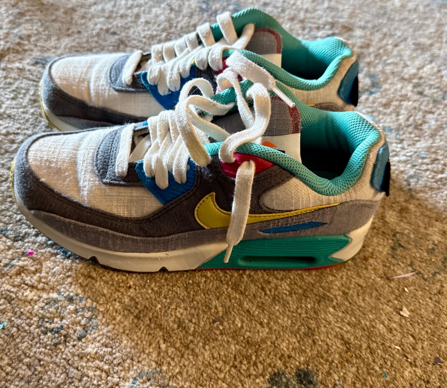 Nike air max 90GS air sprung unisex 4.5Y