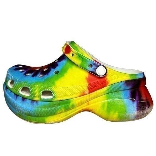 Crocs Bae Iconic Tie Dye Women’s Platform Shoes Size 9 Bright Clogs