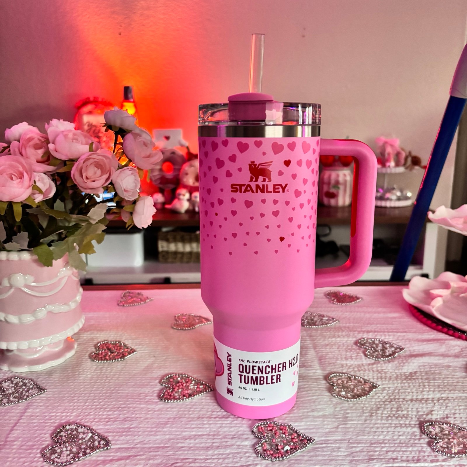 NEW 40oz Pink 2025 Valentines Stanley Tumbler