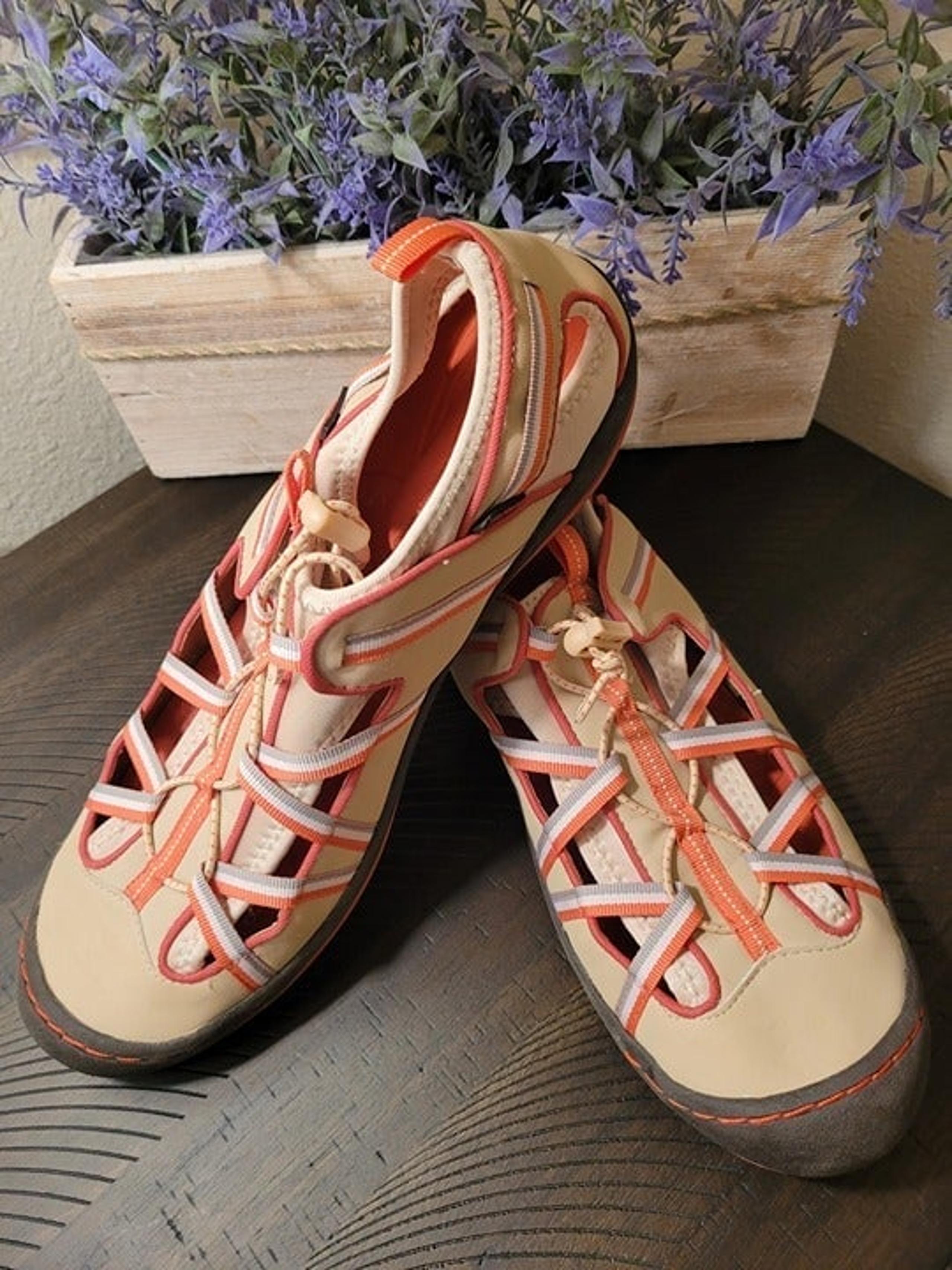 J41 Adventure On Sport Vegan Water Ready Sandals Size 11M