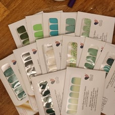 13 Color Street sets - green bundle