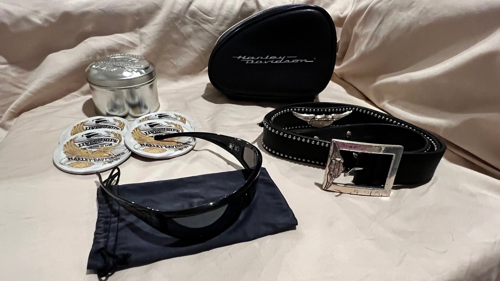 Harley Davidson *Bundle* Accessories Pouch, Coasters, Sunglasses, Men’s Belt