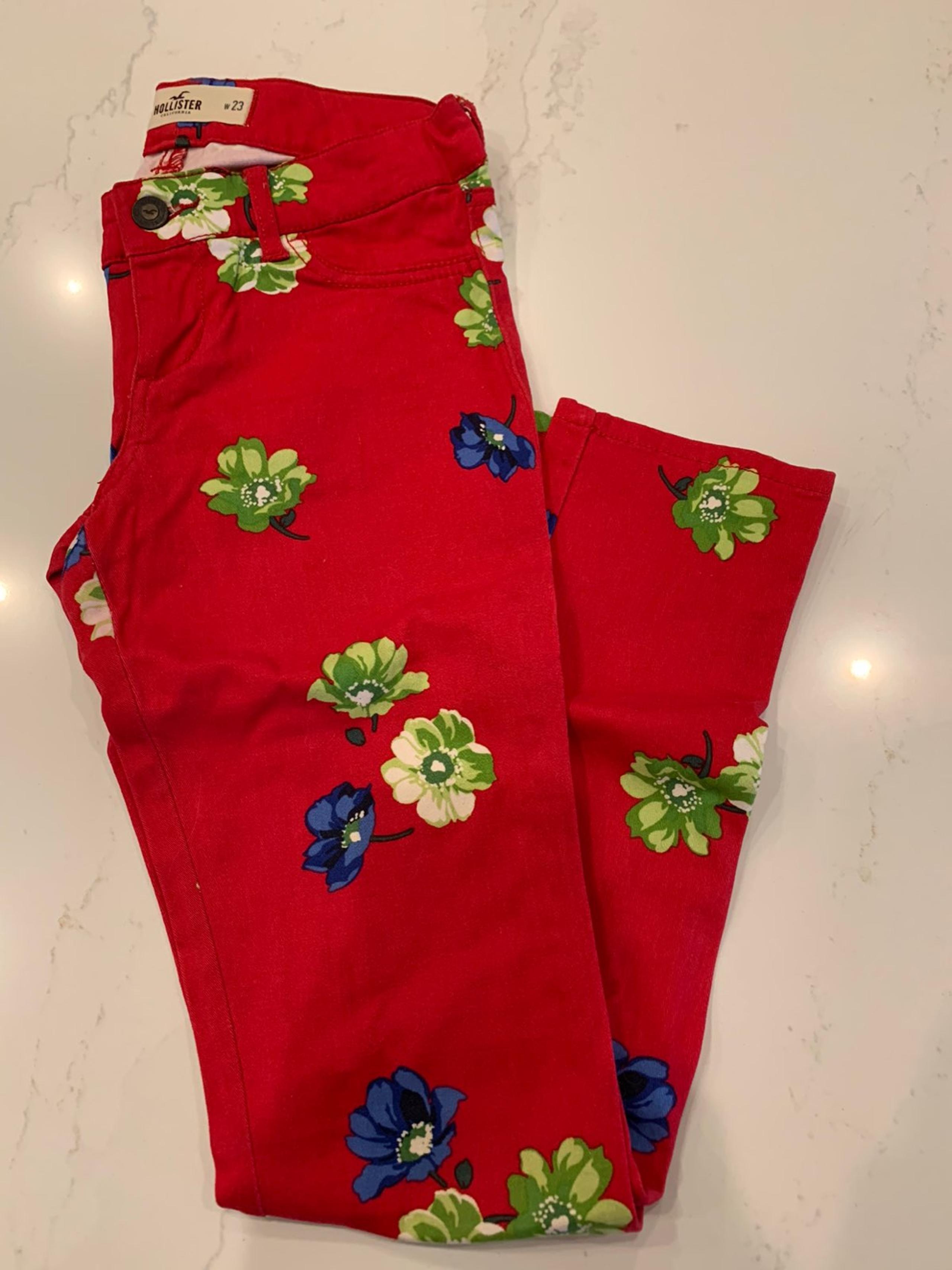 Hollister Red Floral Pants