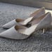 Pelle Moda Kenny Suede Heels with Scallop Trim NEW size 10