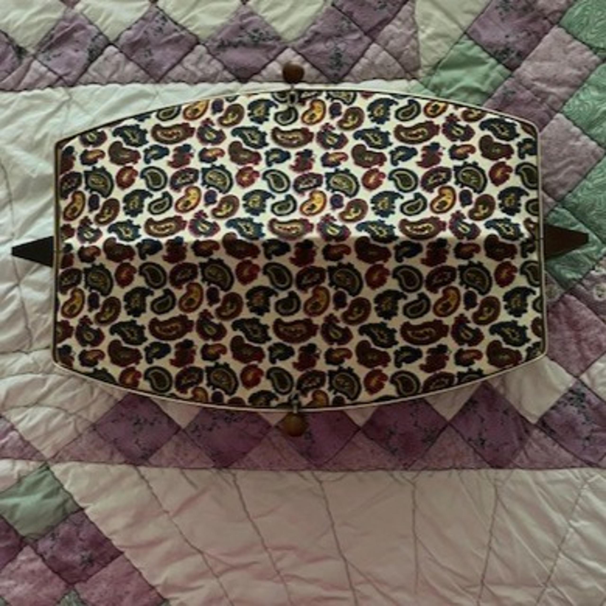 Vintage Salton Hotray Bun Warmer Model WB5, Paisley cover
