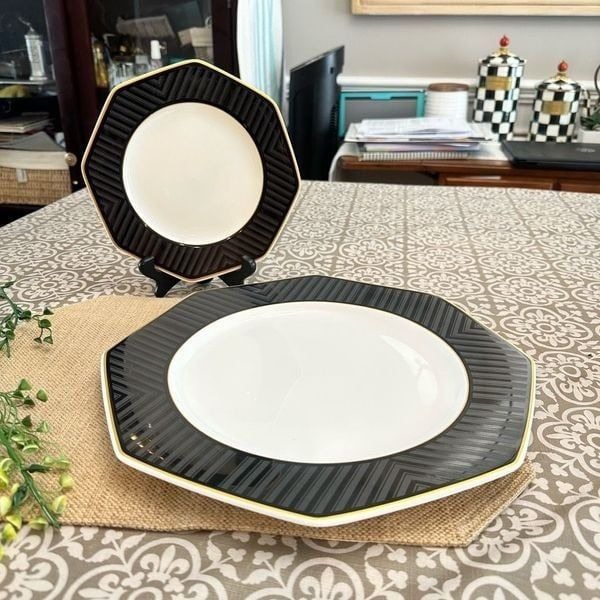 Villeroy & Boch Heinrich Black Pearl Bone China 1 Dinner Plate & 1 Salad Plate